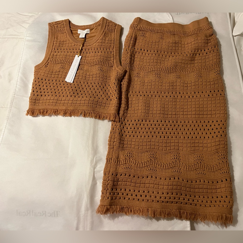 House of Harlow 1960 Crocheted Midi Skirt & Tank Set in Camel - Picture 13 of 15